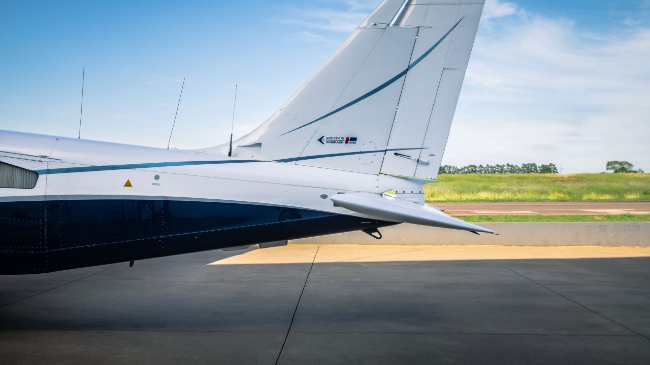 EMBRAER EMB-810D III 1991