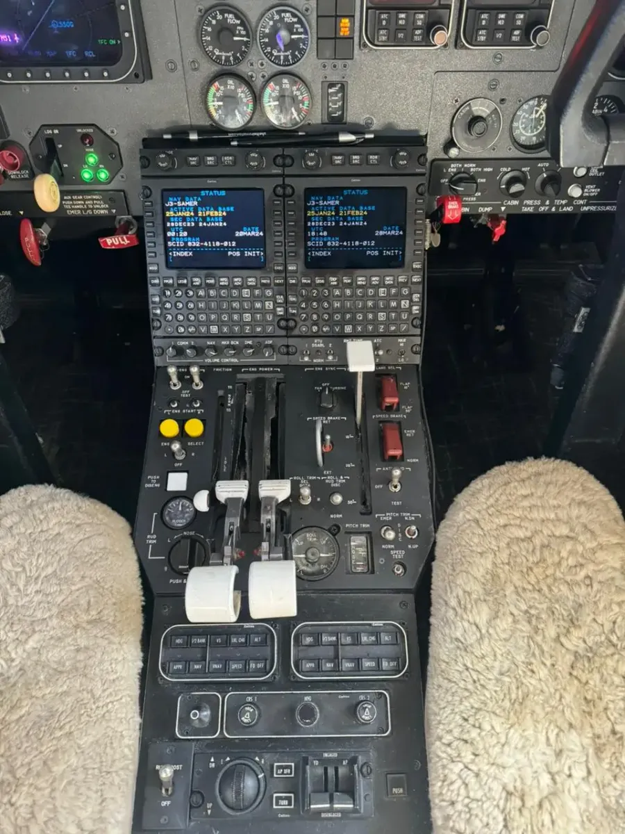 JATO HAWKER 400A 1993 À VENDA