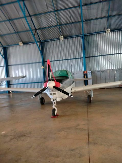 BEECHCRAFT BONANZA A36 1983