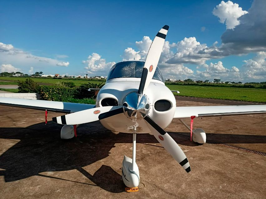 CIRRUS SR22 GTS 2005 À VENDA