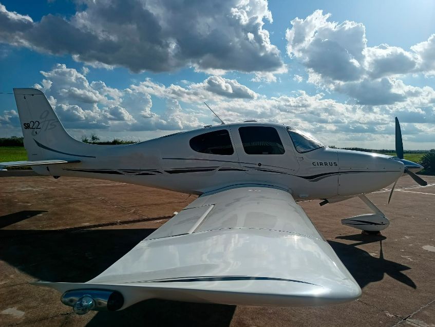 CIRRUS SR22 GTS 2005 À VENDA