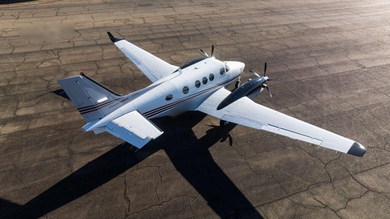 BEECHCRAFT KING AIR C90GTX 2014