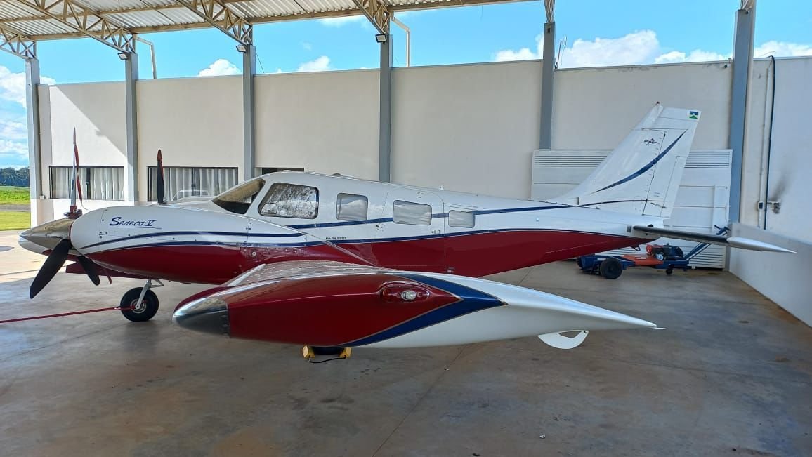 PIPER SENECA V 2002