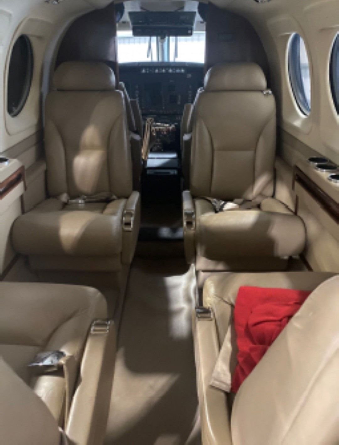 BEECHCRAFT KING AIR C90GTx 2012