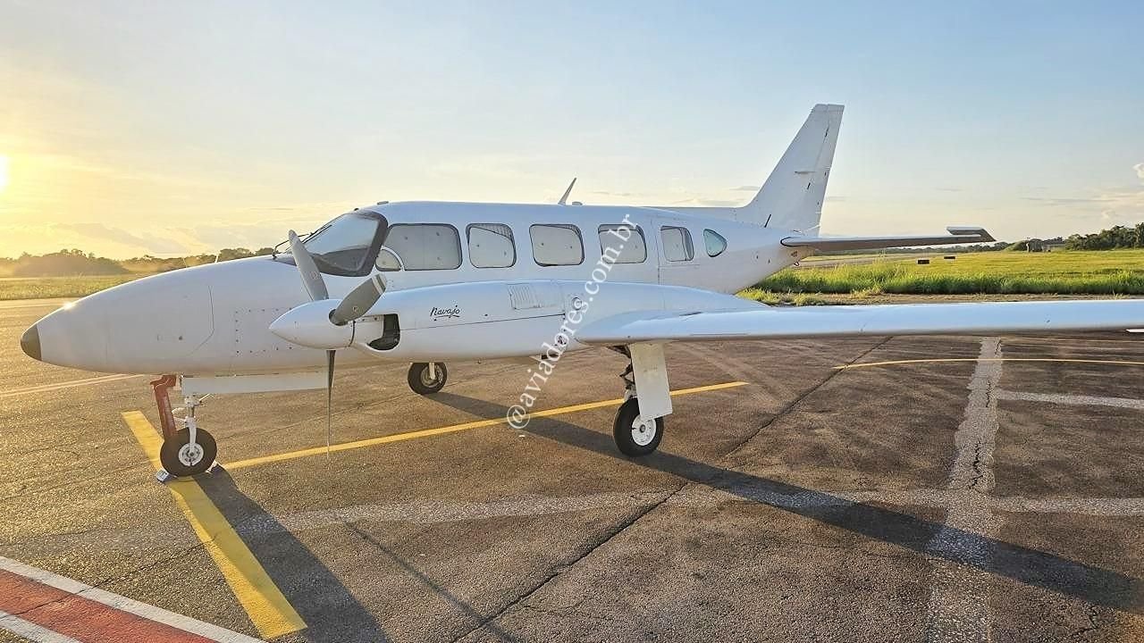 EMBRAER EMB-820C NAVAJO 1976