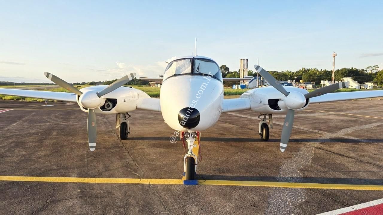EMBRAER EMB-820C NAVAJO 1976