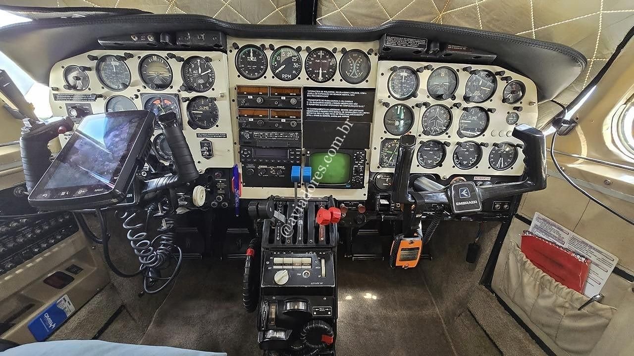 EMBRAER EMB-820C NAVAJO 1976
