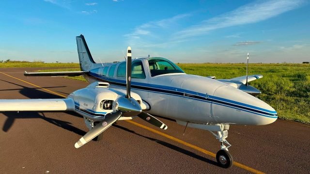 BEECHCRAFT BARON B58 1994