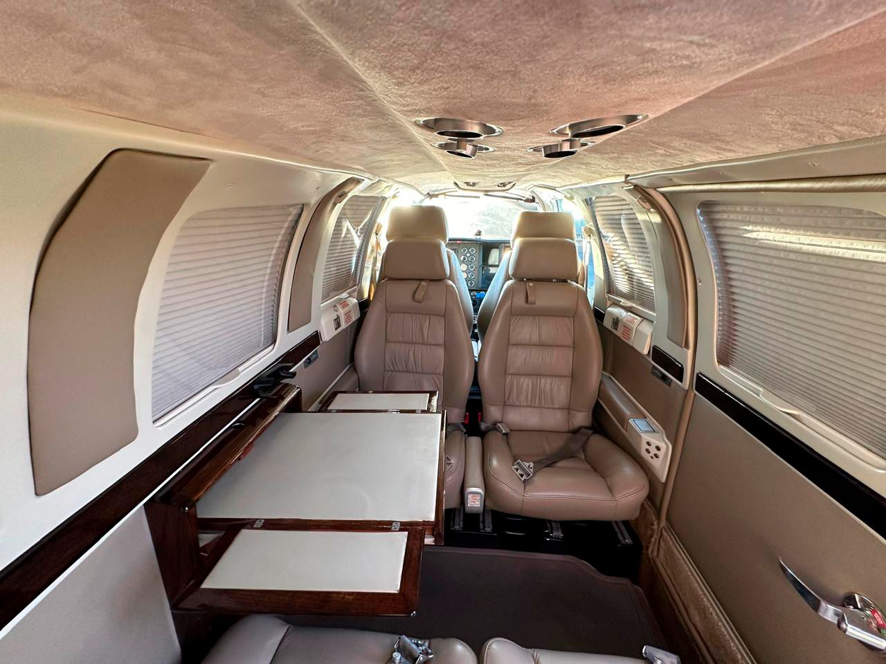 BEECHCRAFT BARON B58 1994