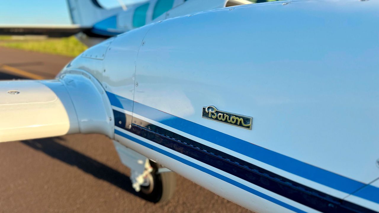 BEECHCRAFT BARON B58 1994