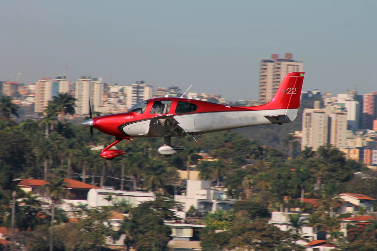 CIRRUS SR22 G5 2013