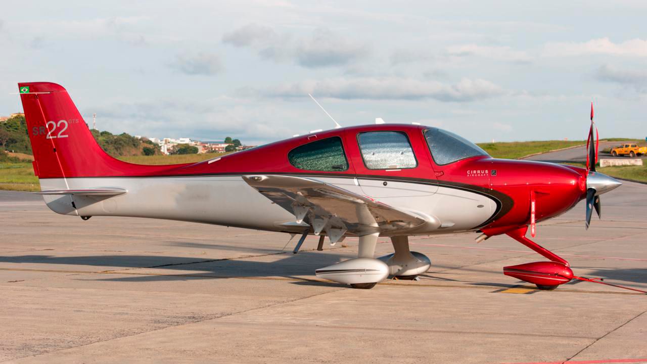 CIRRUS SR22 G5 2013