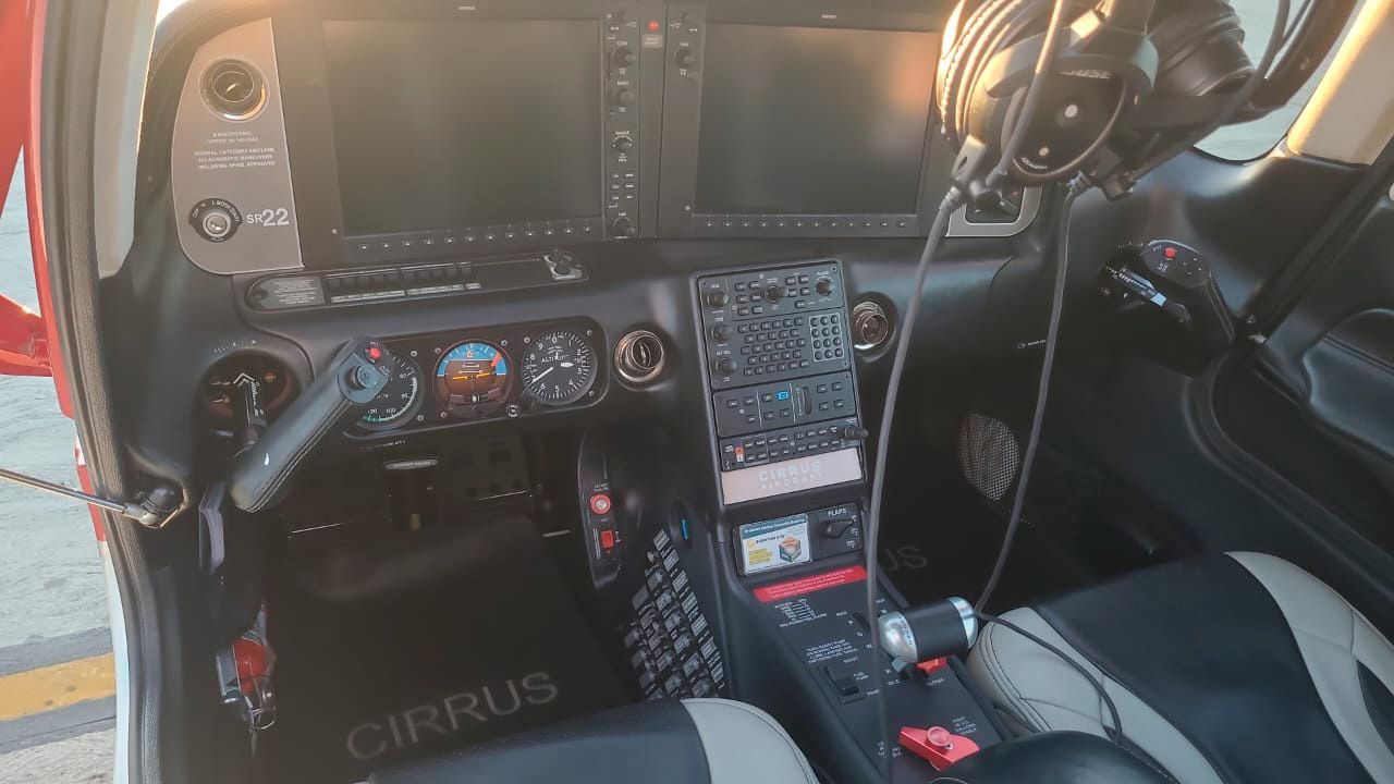 CIRRUS SR22 G5 2013