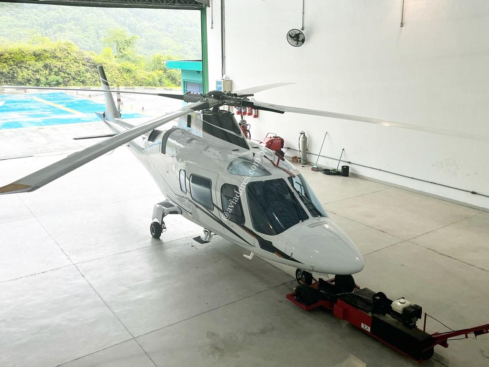 AGUSTA WESTLAND A109E POWER 2006