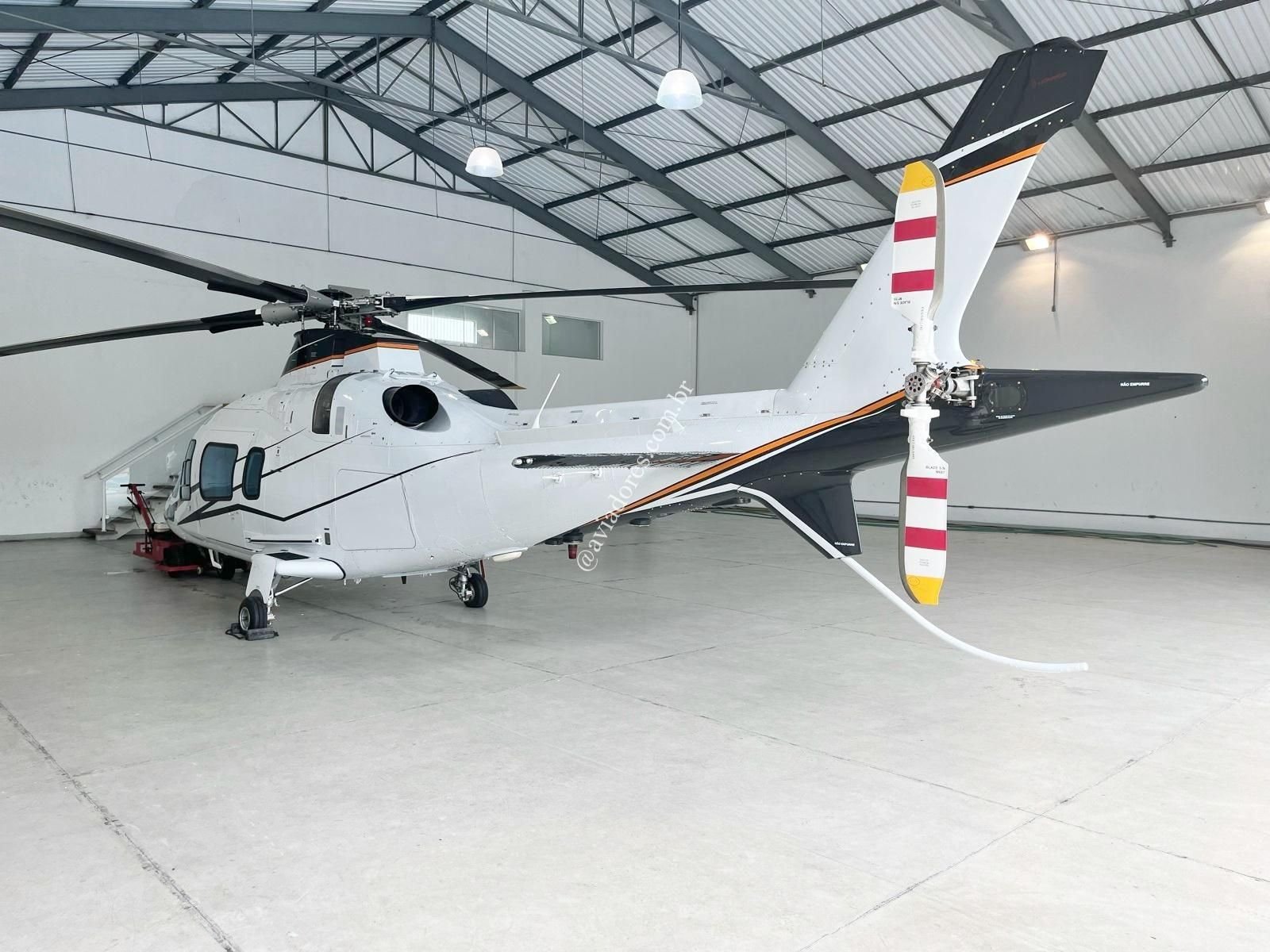 AGUSTA WESTLAND A109E POWER 2006