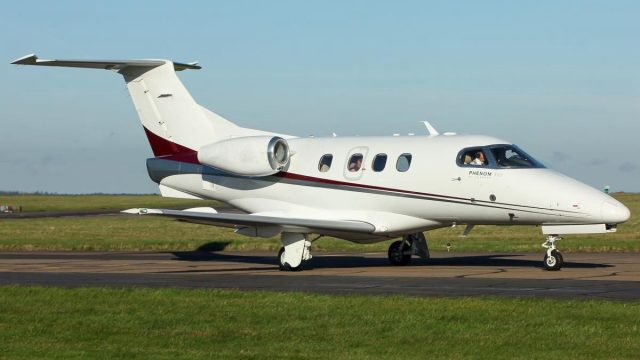 EMBRAER PHENOM 100 2010 À VENDA