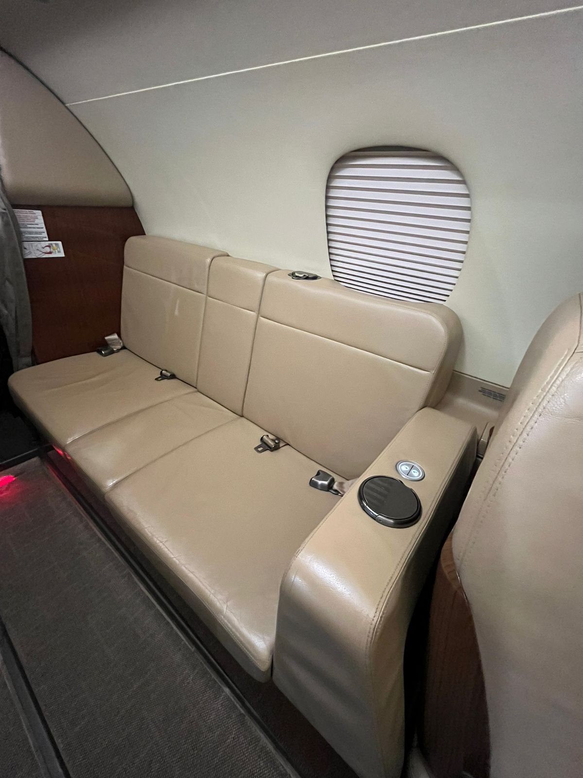 PHENOM 300 2017