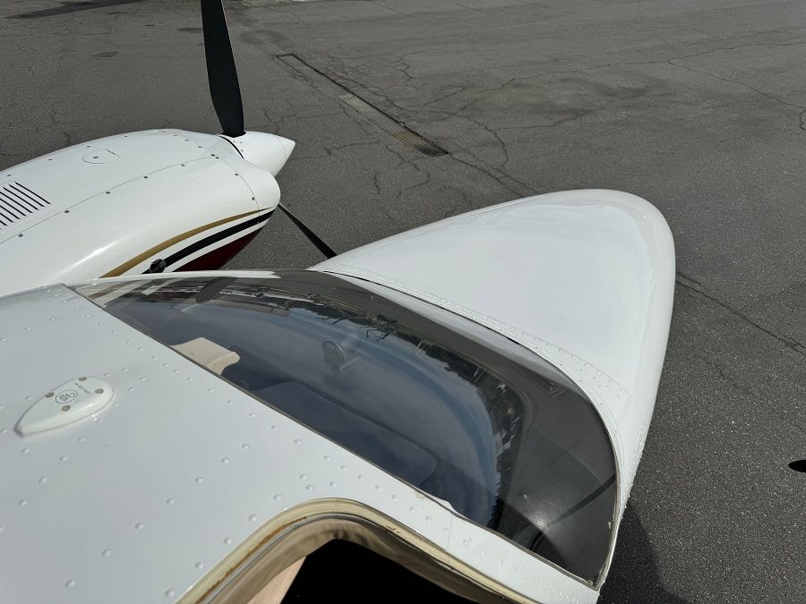 SENECA III EMB-810 1986