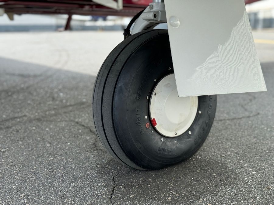 SENECA III EMB-810 1986