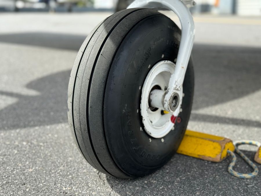 SENECA III EMB-810 1986