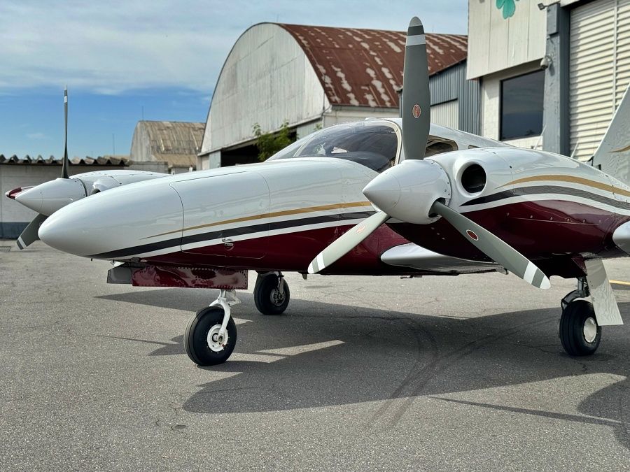 SENECA III EMB-810 1986