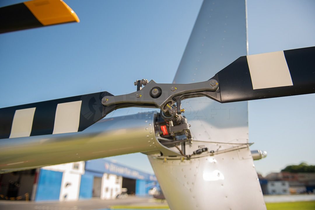 ROBINSON R44 RAVEN II 2006