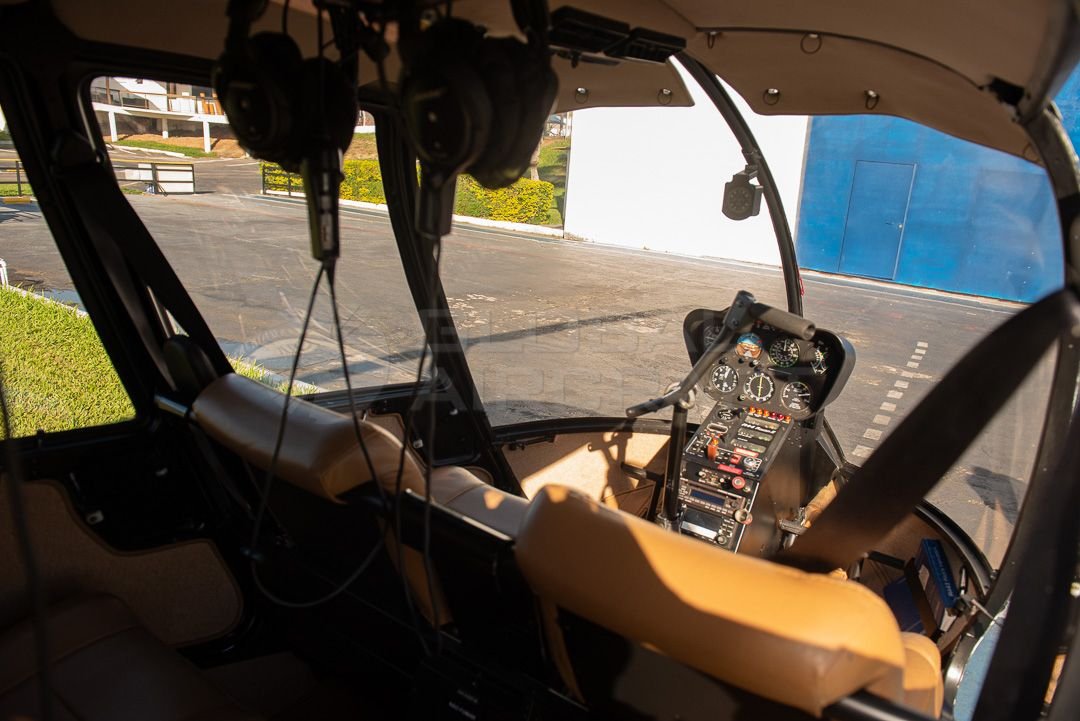 ROBINSON R44 RAVEN II 2006