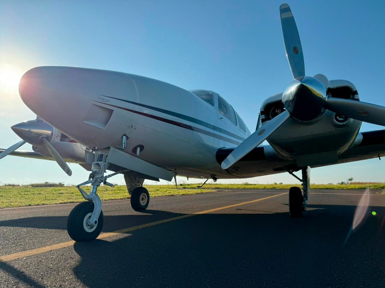 BEECHCRAFT BARON G58 2008