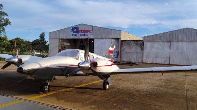 EMBRAER EMB-810D SENECA III 1997