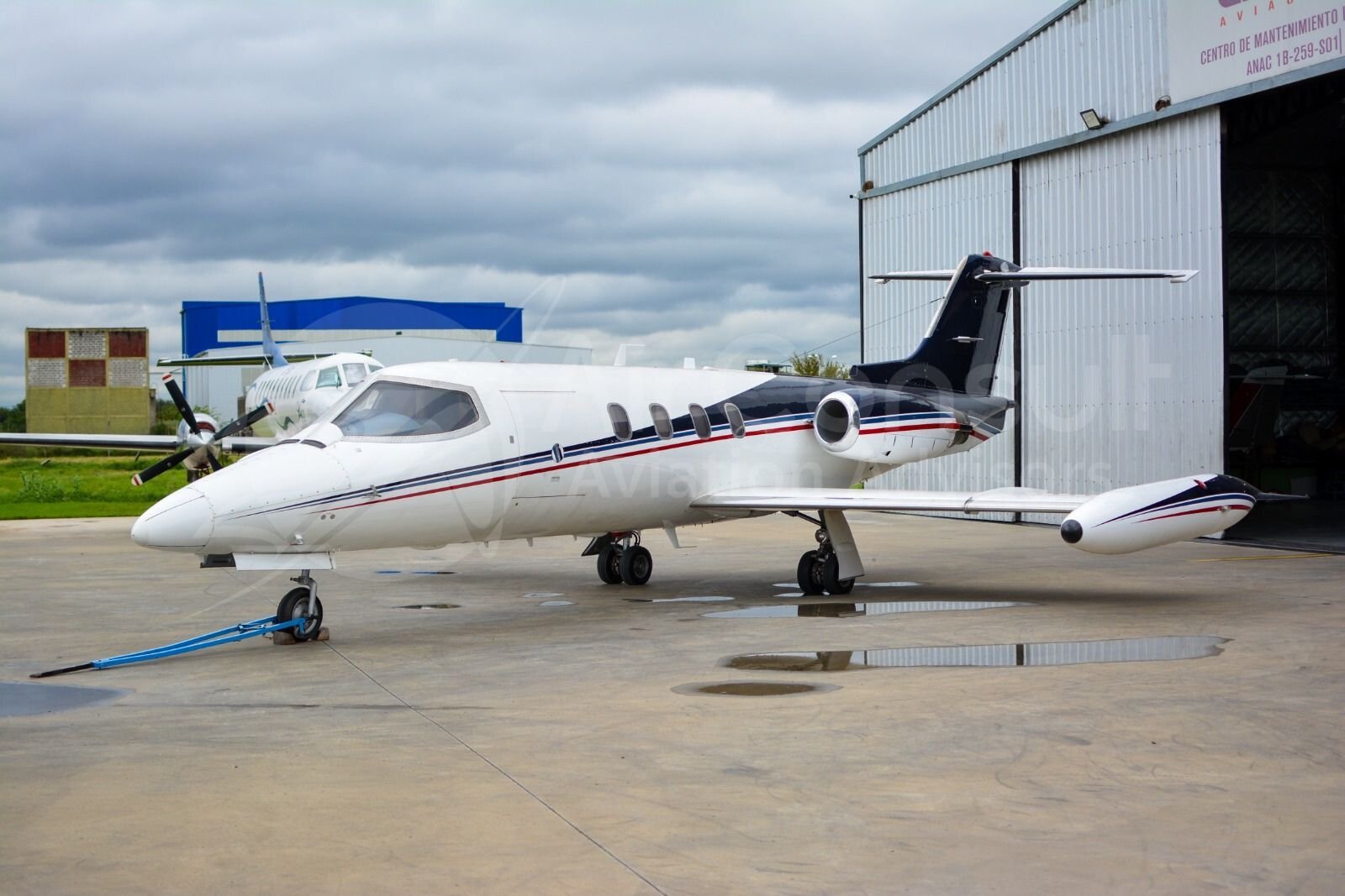 BOMBARDIER LEARJET 25D 1981