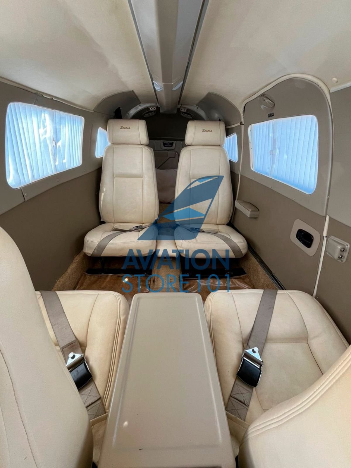 EMBRAER SENECA III EMB-810D 1985