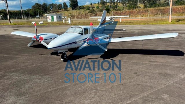 EMBRAER SENECA III EMB-810D 1985