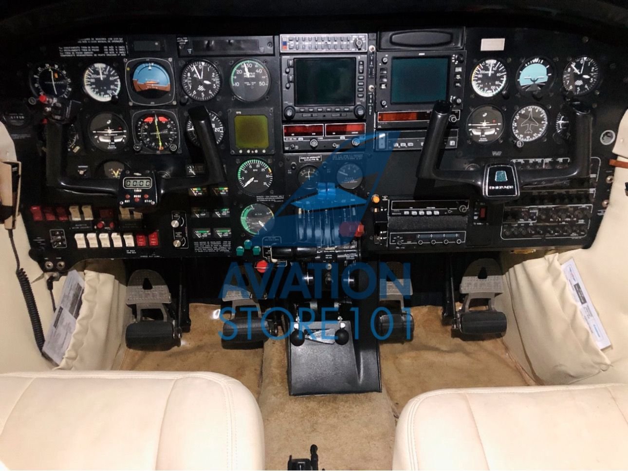 EMBRAER SENECA III EMB-810D 1985