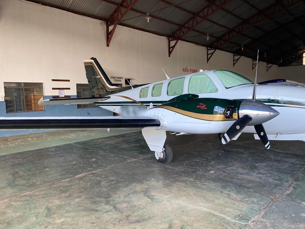 BEECHCRAFT BARON B58 1983