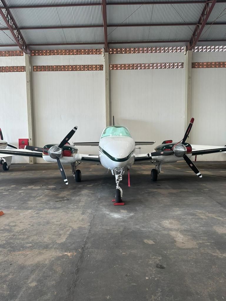 BEECHCRAFT BARON B58 1983