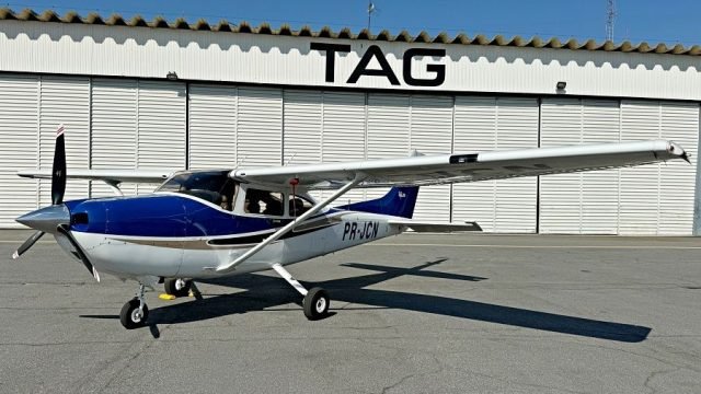 CESSNA 182 SKYLANE ASPIRADO 2004