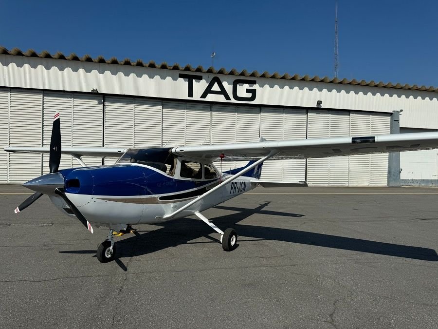 CESSNA 182 SKYLANE ASPIRADO 2004