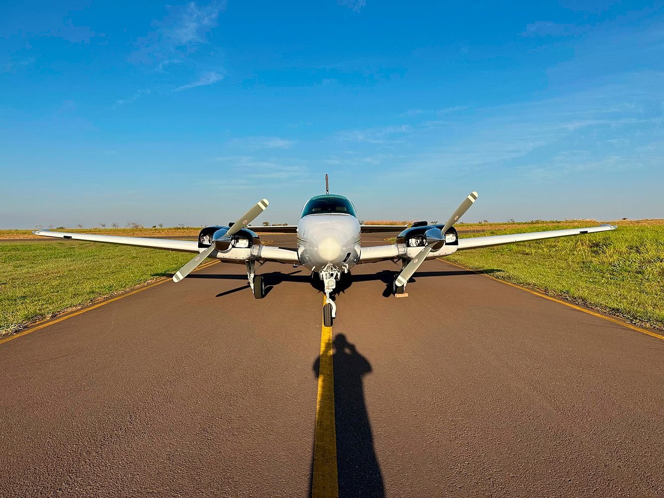 BEECHCRAFT BARON B58 1979