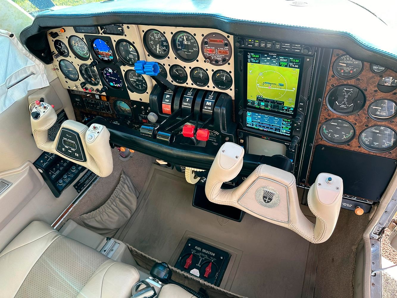 BEECHCRAFT BARON B58 1979