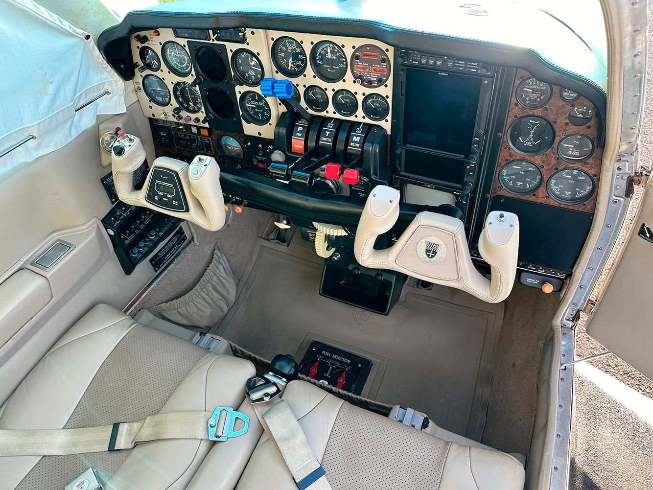 BEECHCRAFT BARON B58 1979