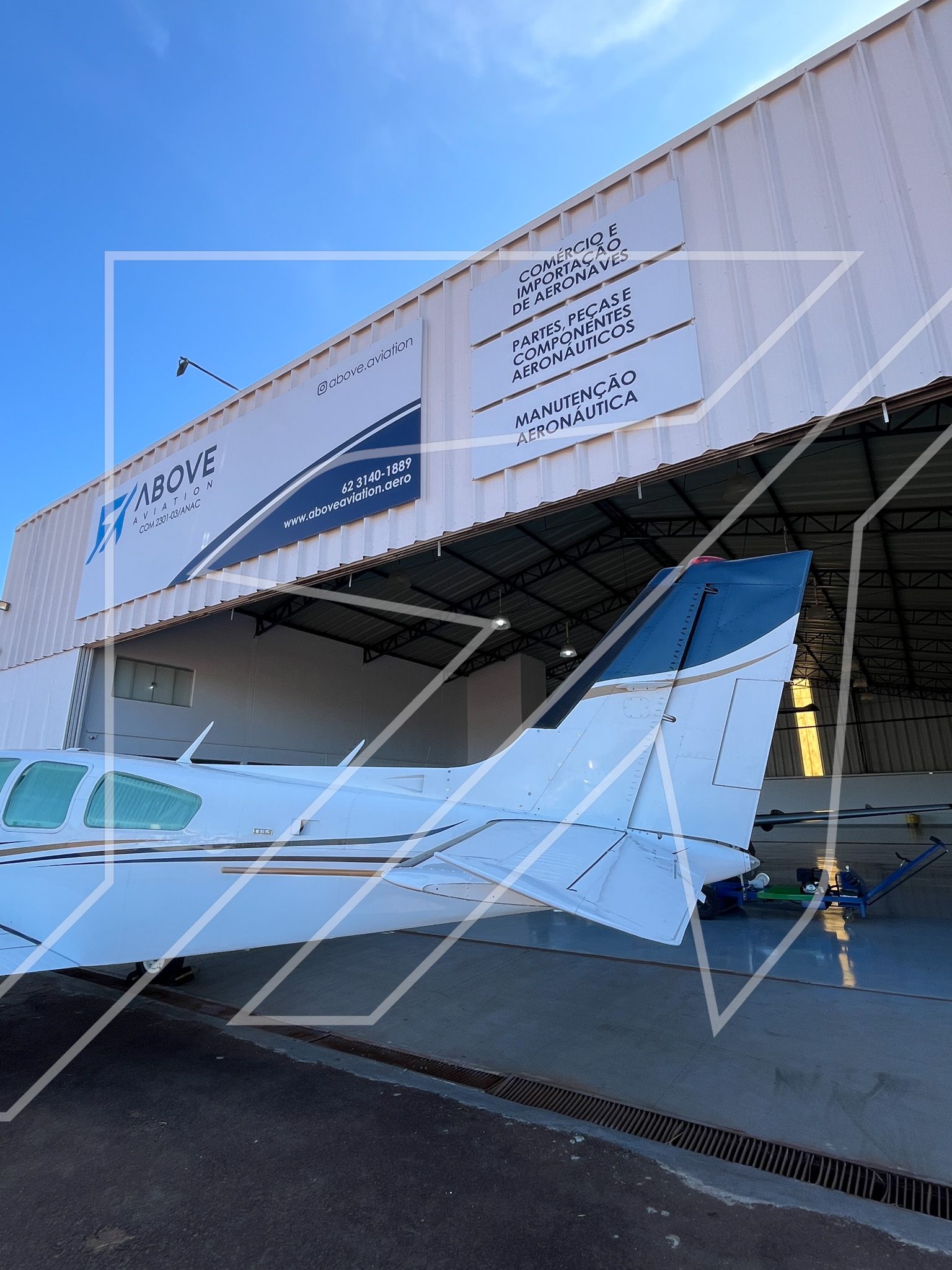 BEECHCRAFT BARON E55 1975