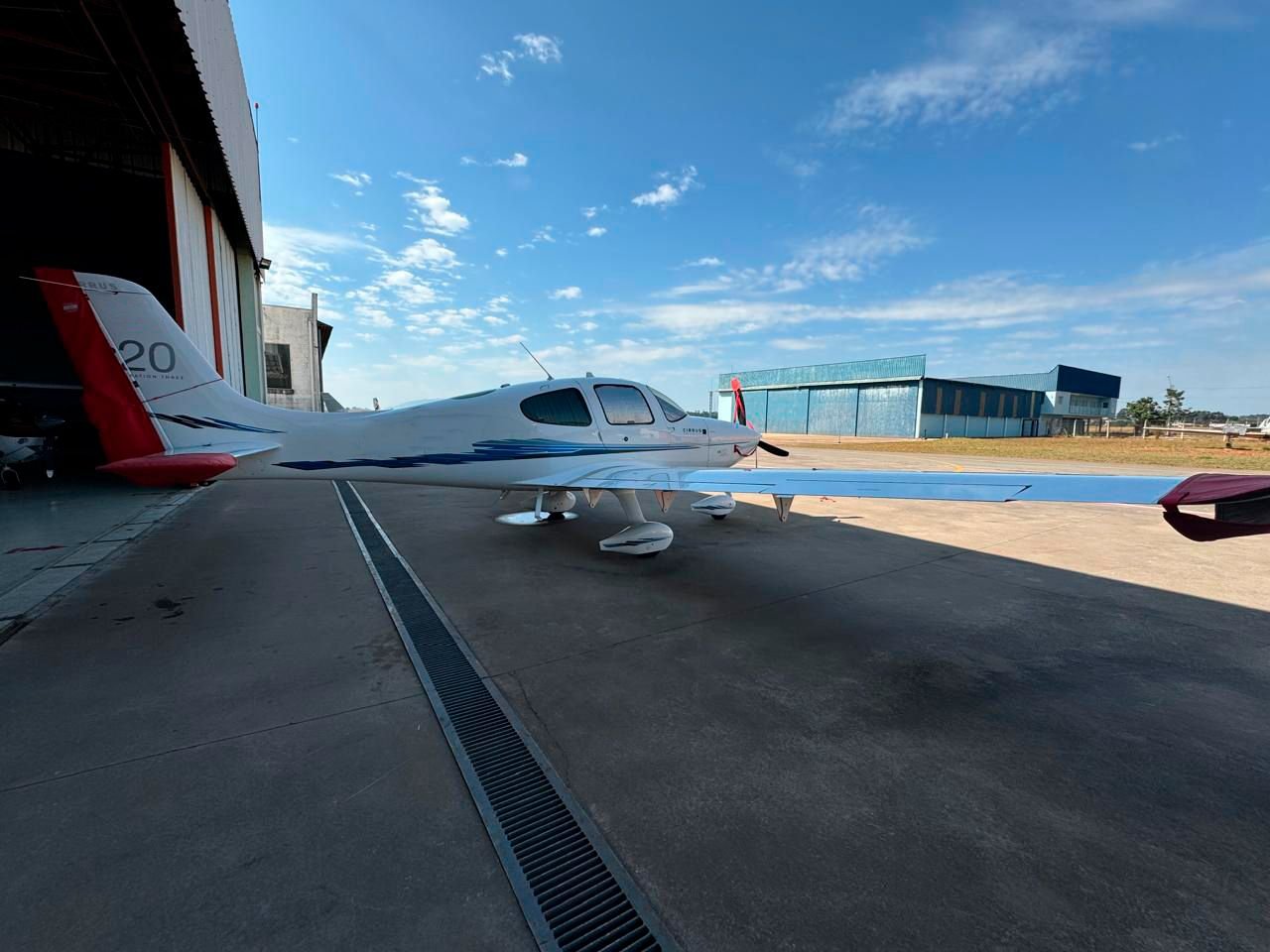 CIRRUS SR20 G3 2008
