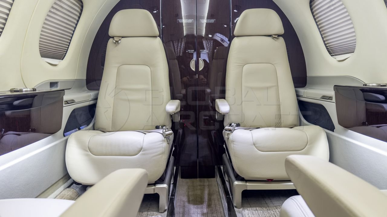 EMBRAER PHENOM 100E 2015