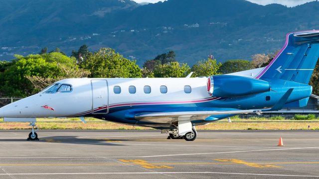 EMBRAER PHENOM 300 2014