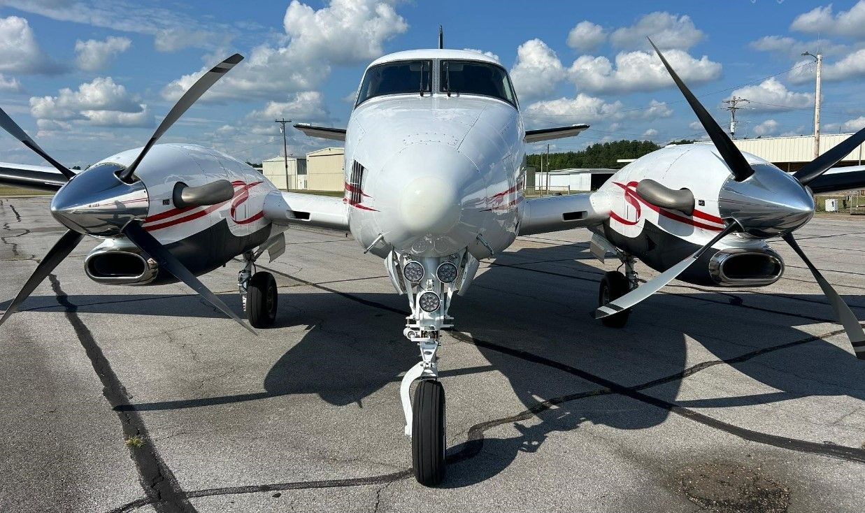 BEECHCRAFT KING AIR C90B 2005