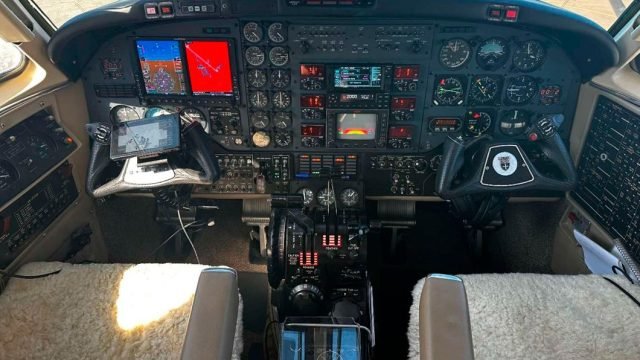 BEECHCRAFT KING AIR F90 1980