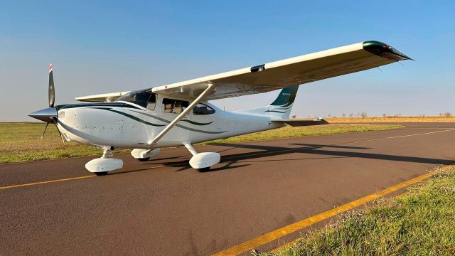 CESSNA 182S SKYLANE ASPIRADO 1998