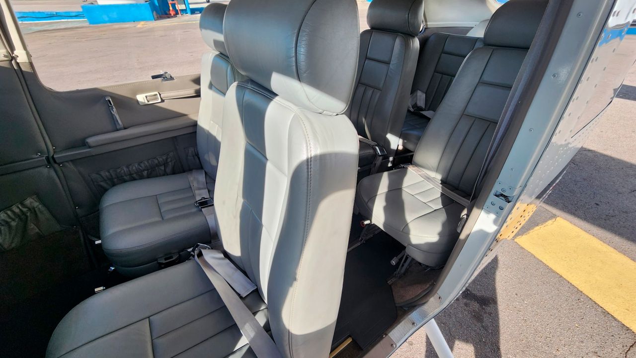 CESSNA T210M CENTURION 1977