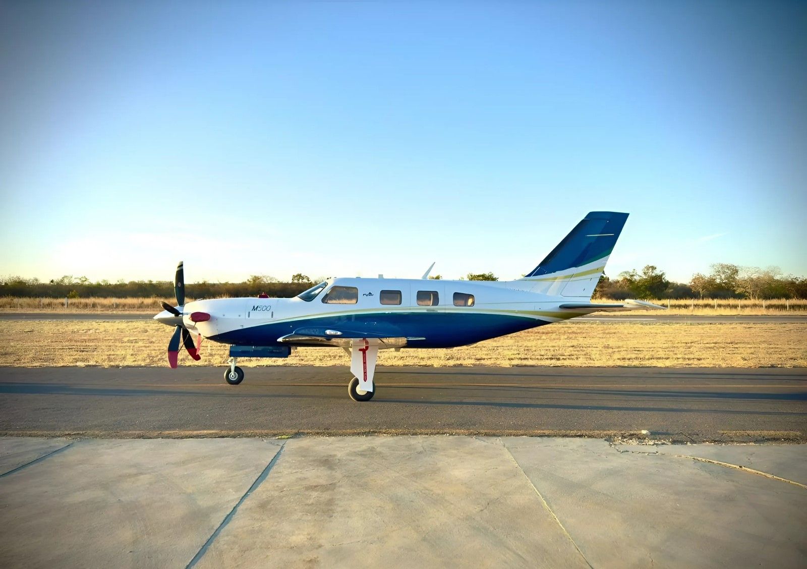 PIPER M500 2019