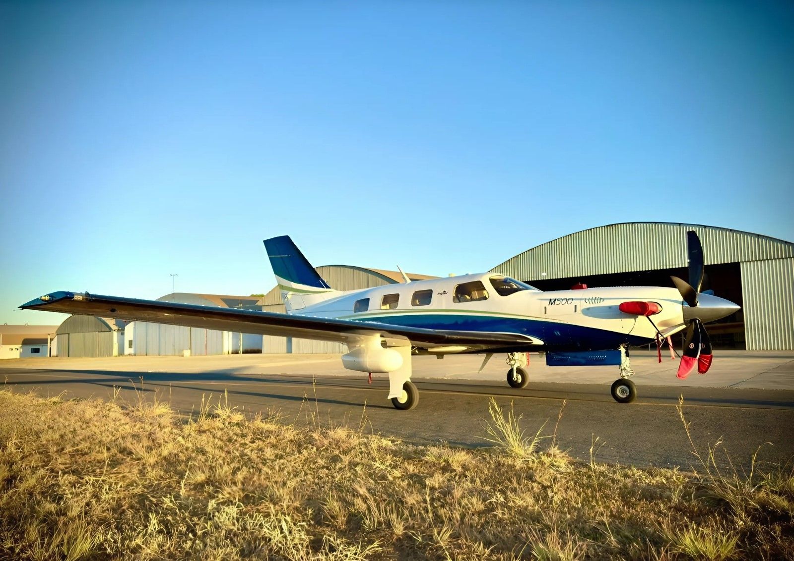 PIPER M500 2019